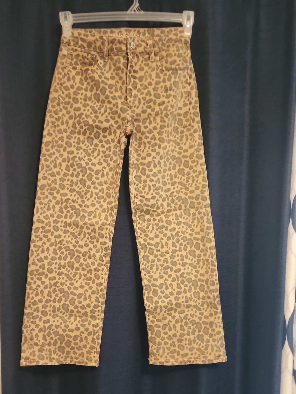 American Eagle Outfitters Leopard Print Wide Leg Jeans in Tan and Brown